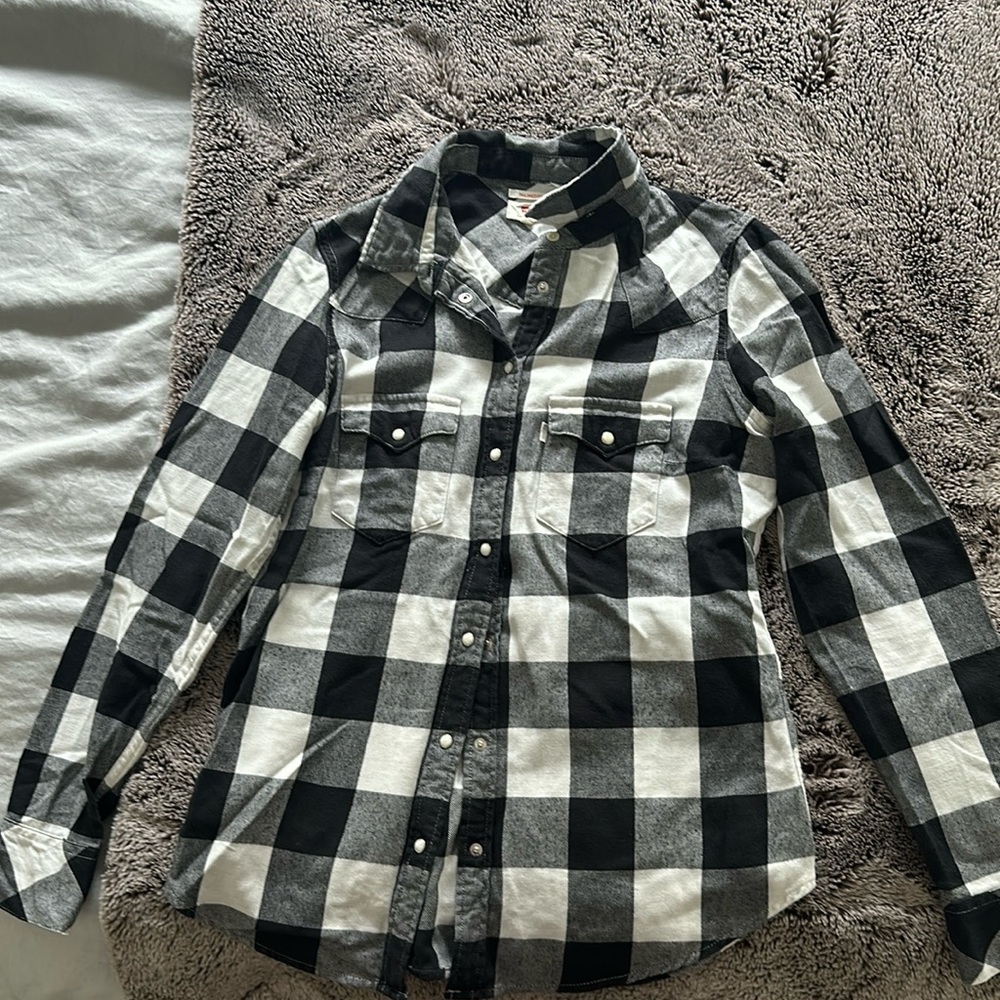 Canada Checkered Levi’s Flannel